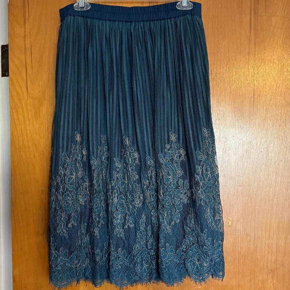 Anthropologie Bl-nk Lace Skirt - Picture 2 of 5